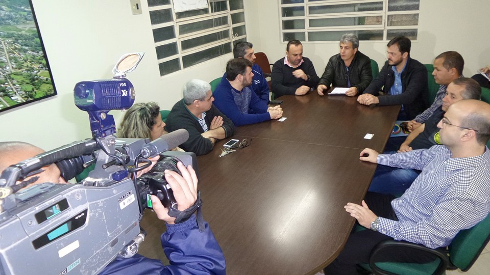 Deputado Estadual Paladini coloca-se a disposição do Poder Legislativo Municipal